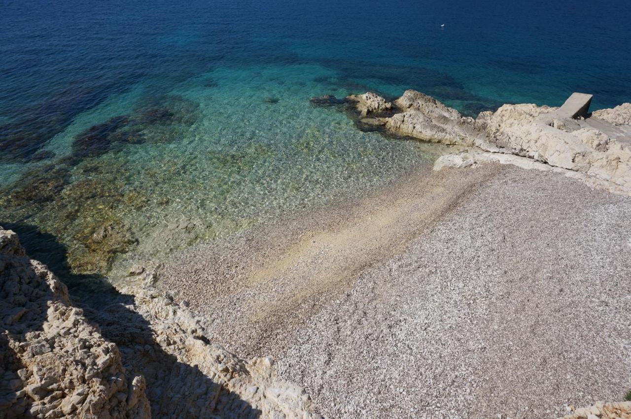 Apartment Layla - Intermezzo With Sea View In Center Of Rabac Dış mekan fotoğraf