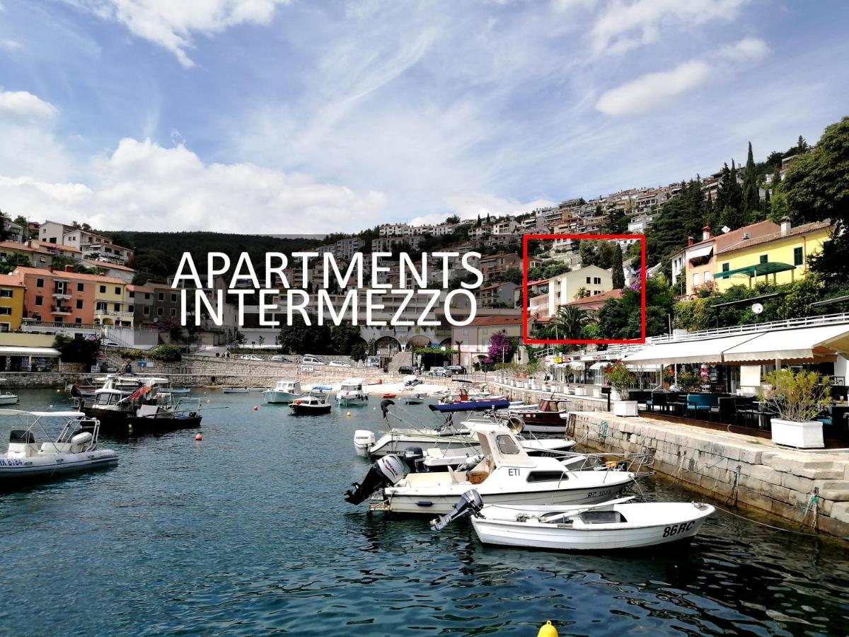 Apartment Layla - Intermezzo With Sea View In Center Of Rabac Dış mekan fotoğraf