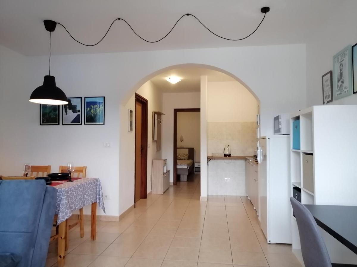 Apartment Layla - Intermezzo With Sea View In Center Of Rabac Dış mekan fotoğraf